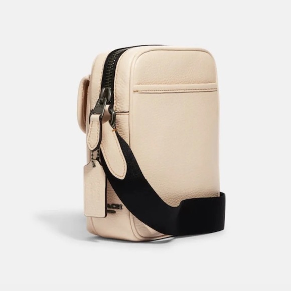 Coach X Peanuts Heritage Crossbody With Snoopy Motif NWT PRICE FIRM - Picture 2 of 6